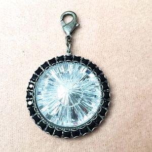 Sabika Charm Pendant Black Crystal